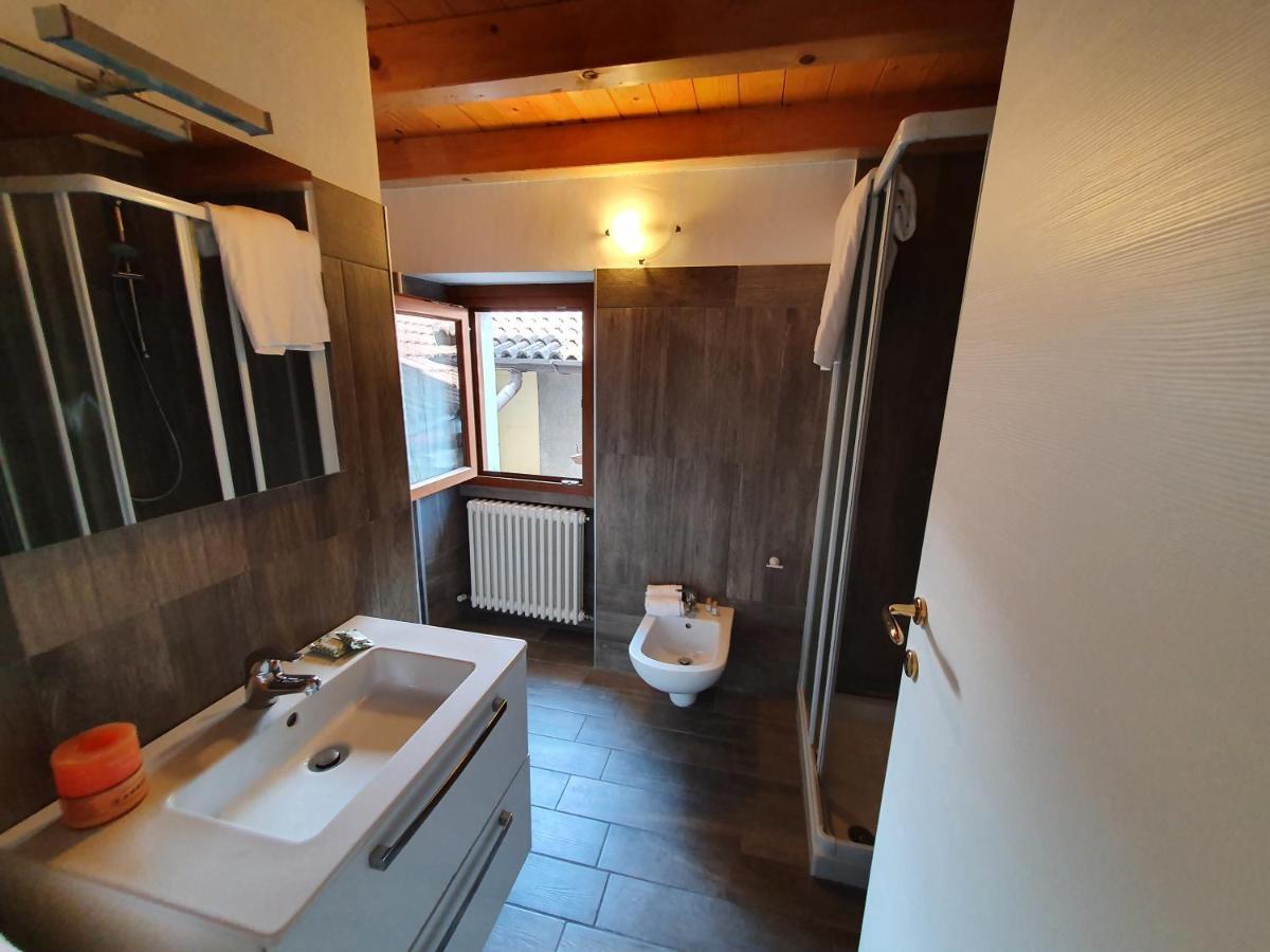 Delphina'S House Villa Lezzeno Buitenkant foto